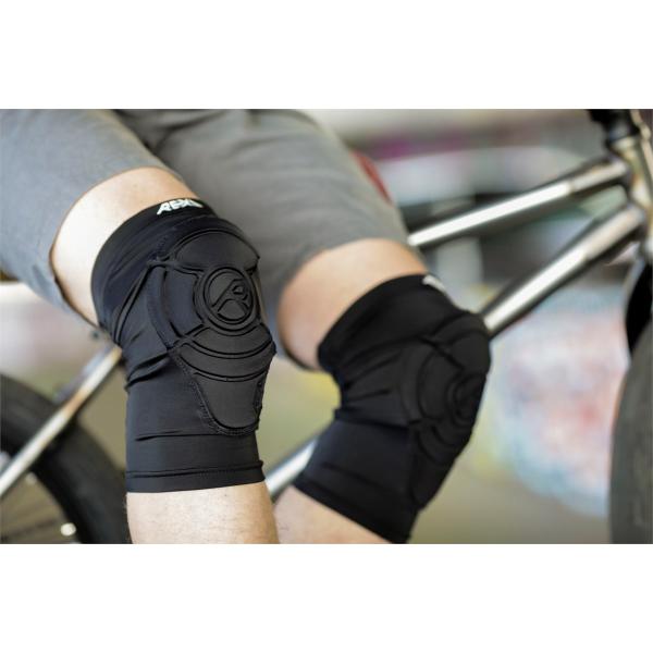 Меки Протектори REKD Pro Knee Gaskets за Колена