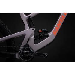 Велосипед Santa Cruz Nomad C S MX смесен размер колела L Gypsum