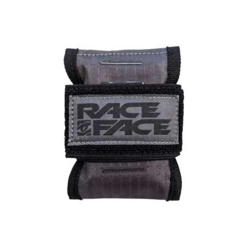 Органайзер Race Face Stash Tool Wrap Charcoal Onesize