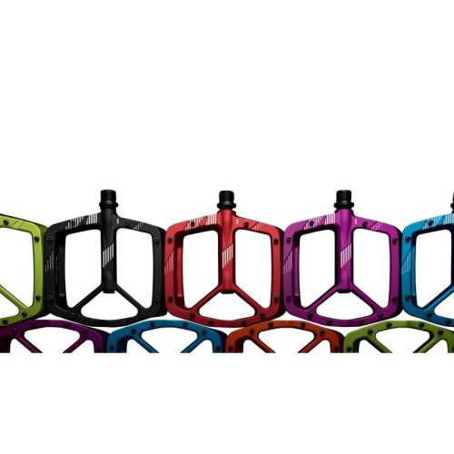 Педалa Race Face Aeffect R Black 22