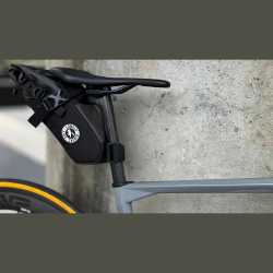 Чанта за седло Ulac Radtail Gt (5.8L) Onyx