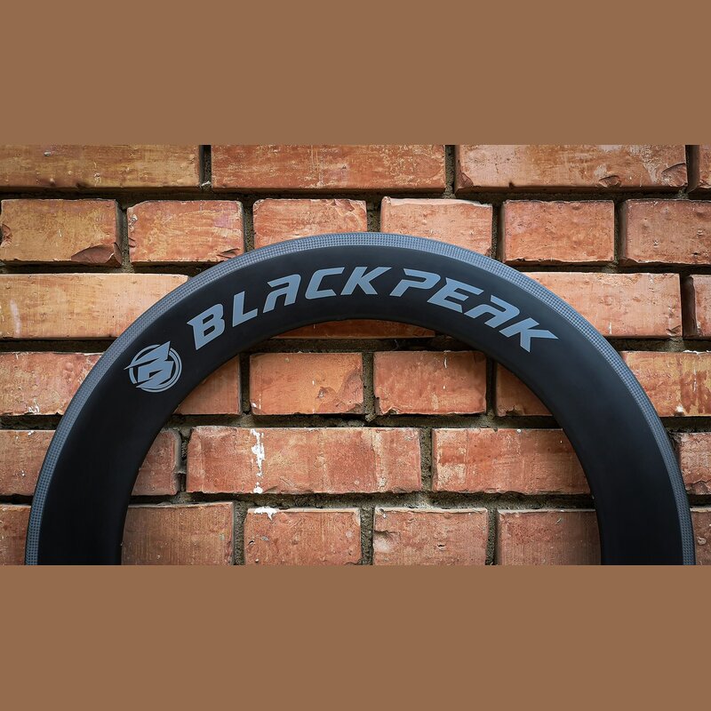 Заден капла карбонова BLACK PEAK RD 700C 85mm TL 24H