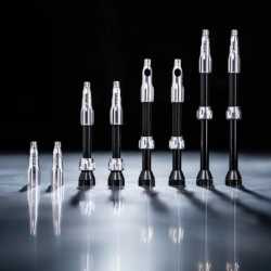 Вентил за безкамерни гуми Lezyne CNC TLR 44 мм – черен