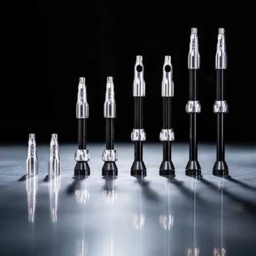 Вентил за безкамерни гуми Lezyne CNC TLR 44 мм – черен